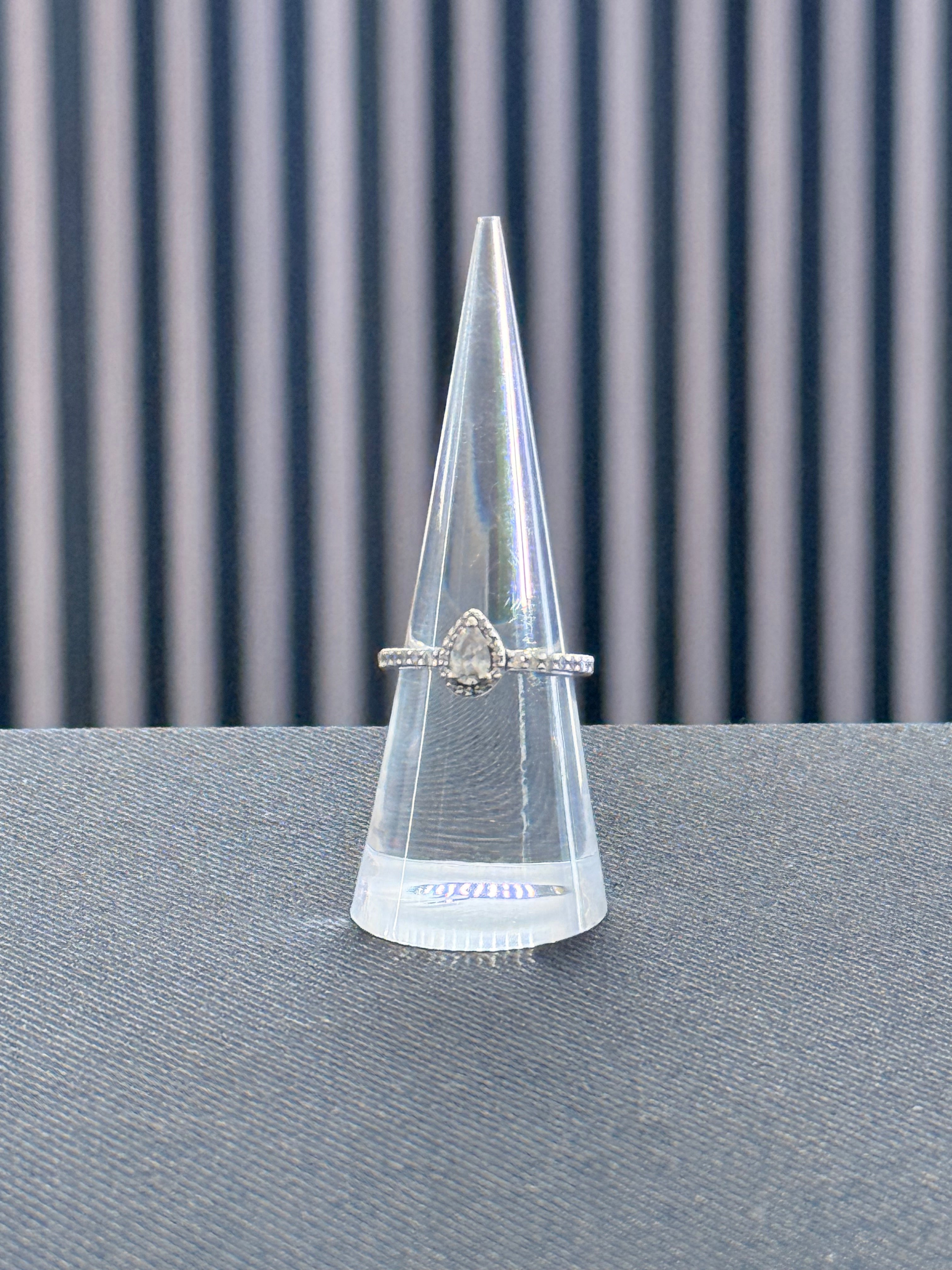 Pearl diamond ring