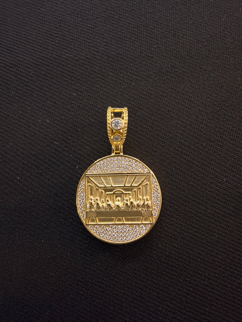 Last Supper Round Medallion