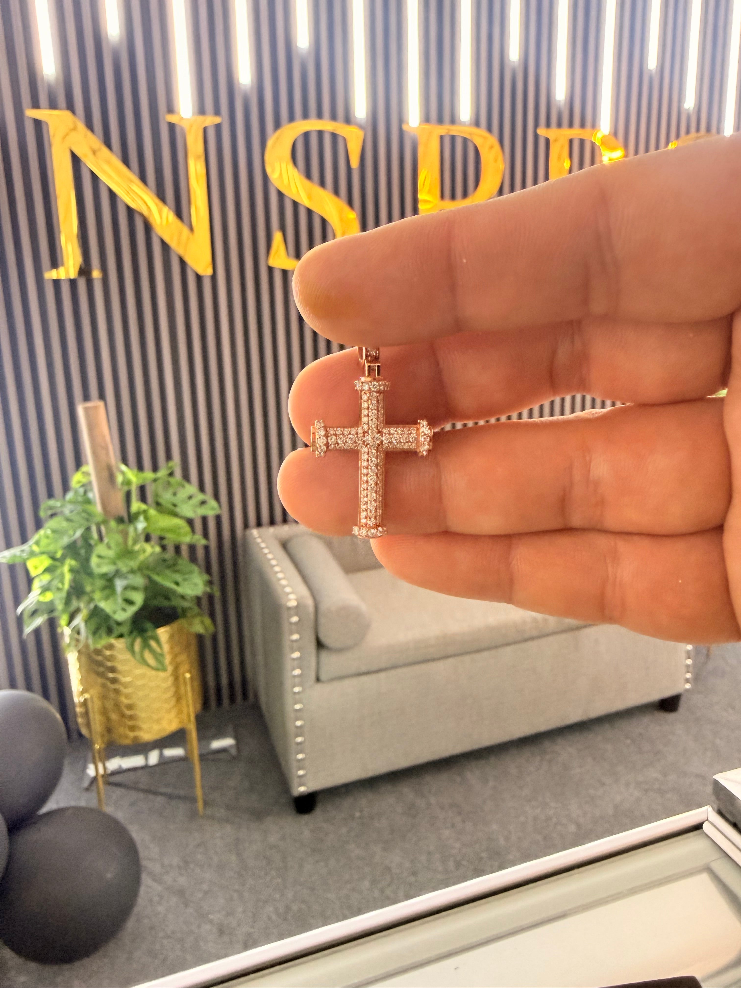 Moissanite Nail Cross Pendant (14K)