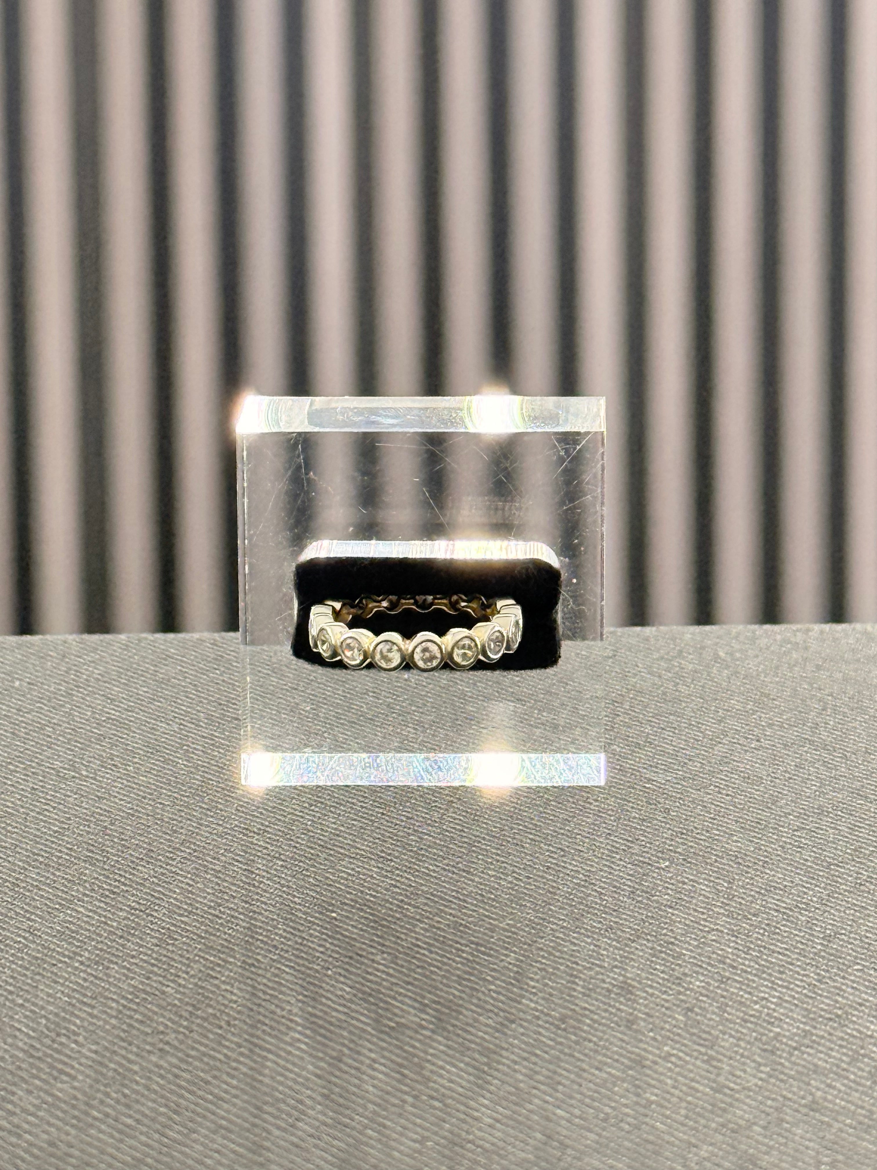 Circle diamonds