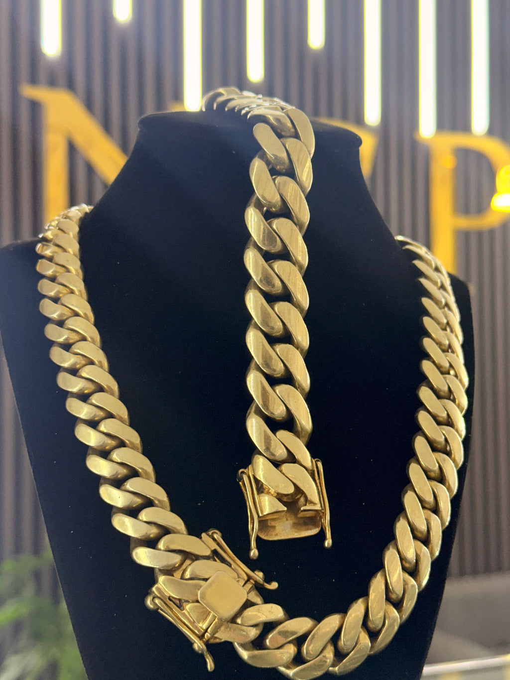 BOSS SET