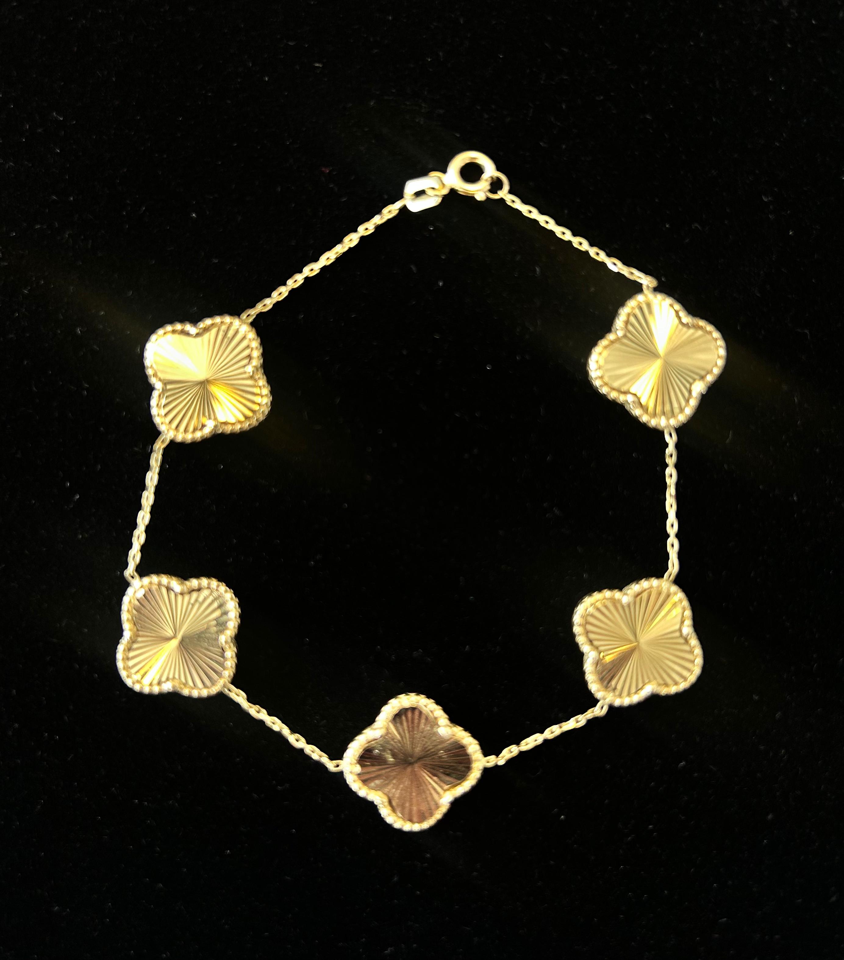 Trebol Bracelet 14K
