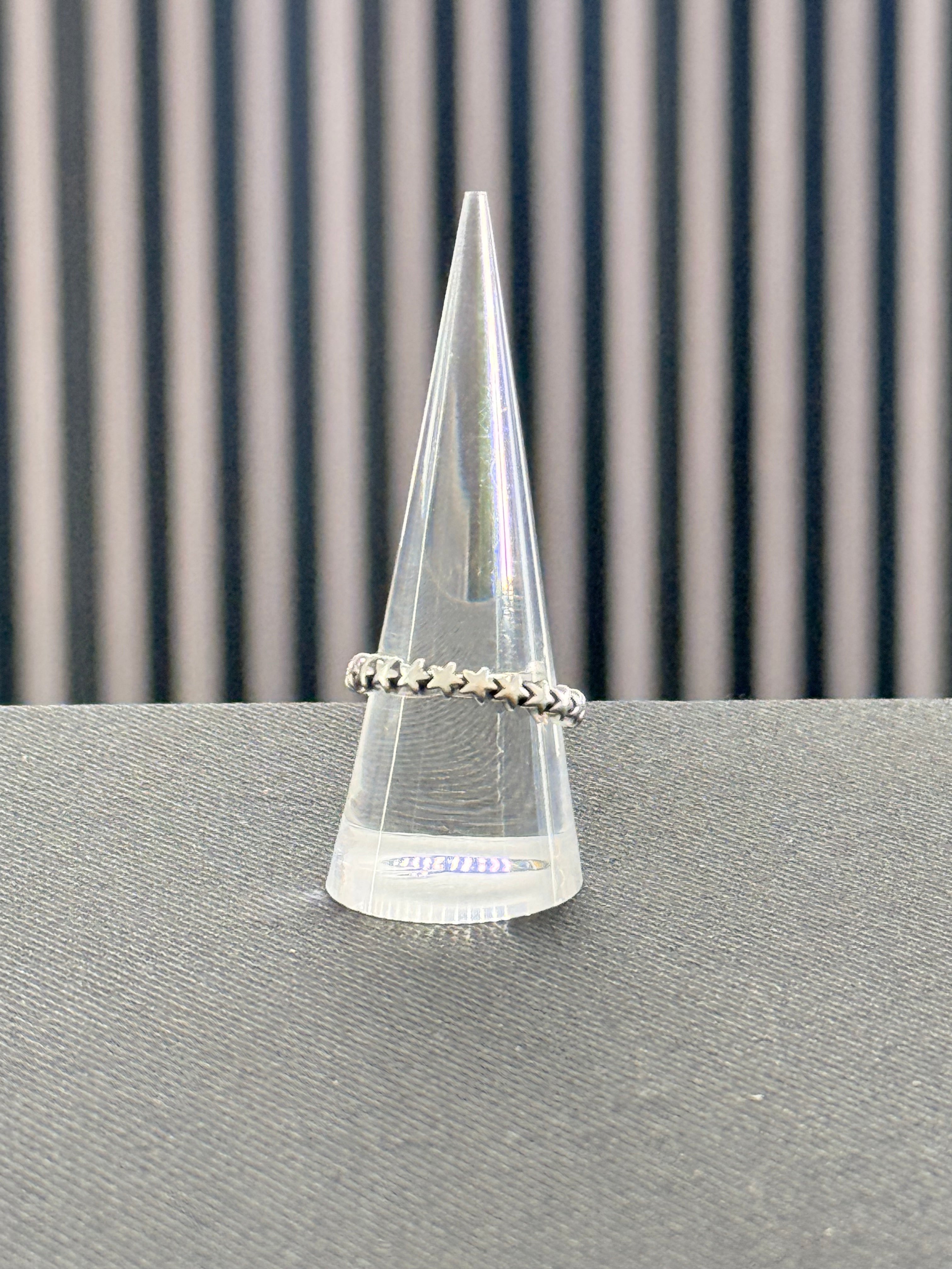 Stars ring