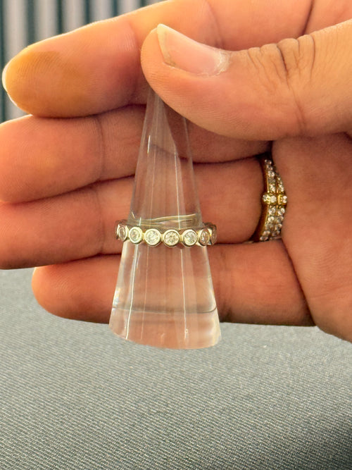 Circle diamonds