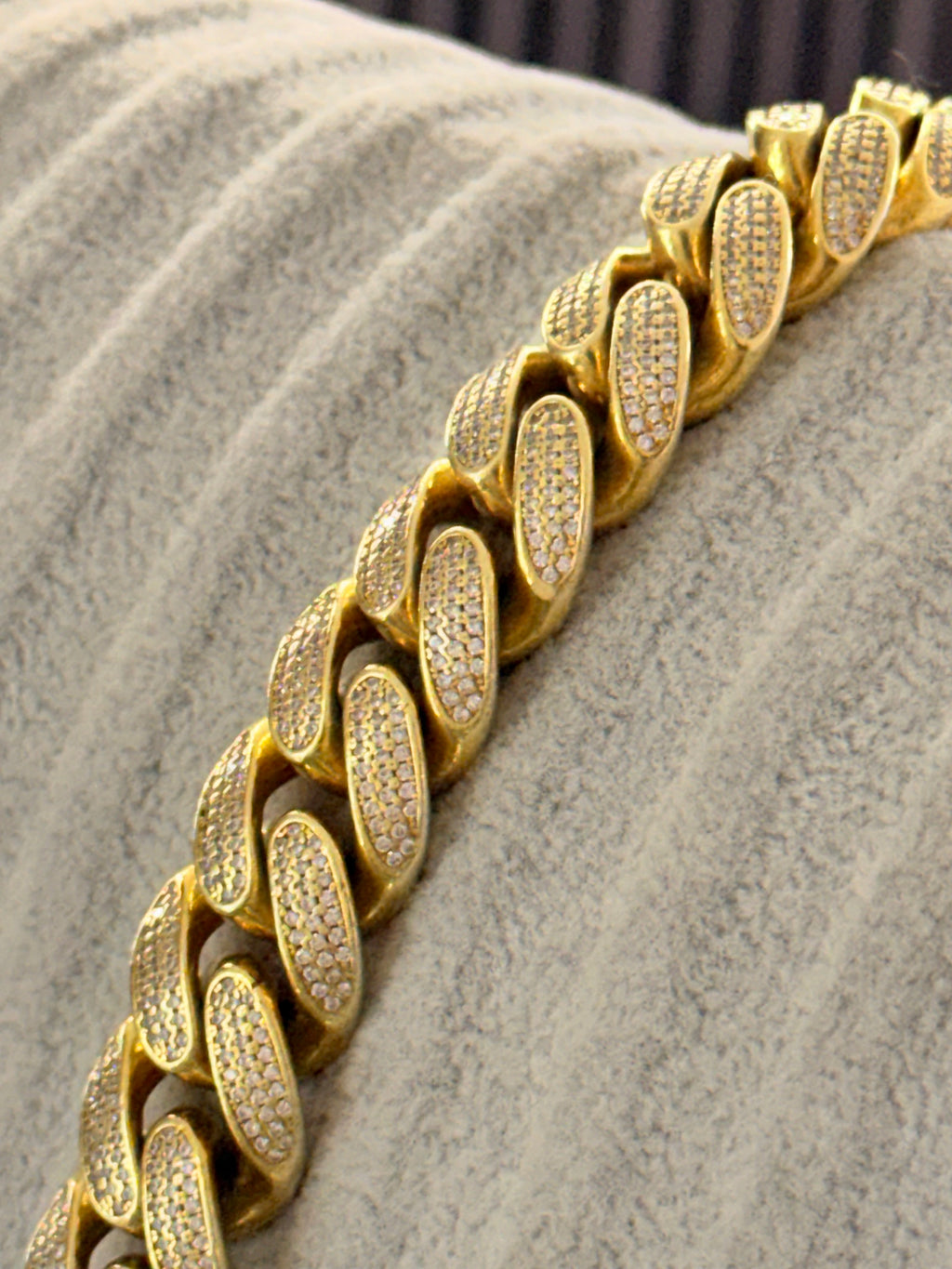 Cuban Link Bracelet 15mm: Hand-Set Iced Edition