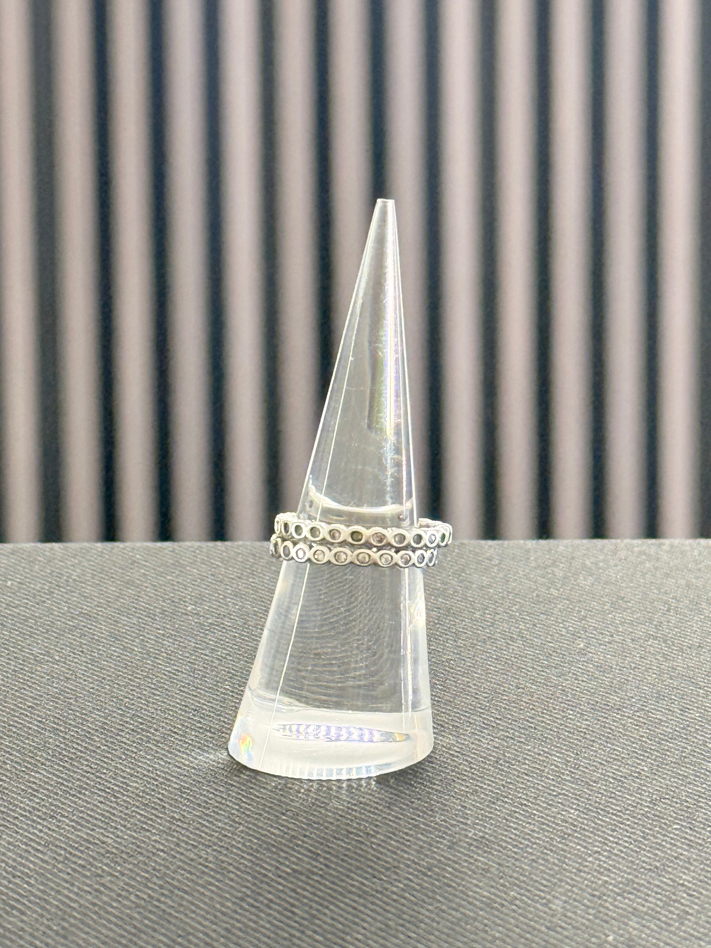 Dots diamonds